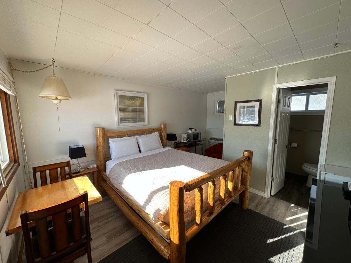 Pinecrest Motel Nipigon Exteriér fotografie